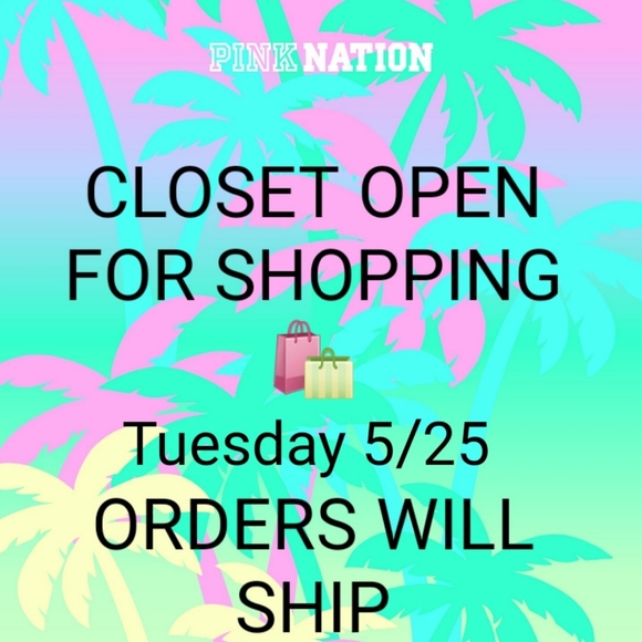 CLOSET OPEN ➡️ORDERS SHIP TUE 5/25